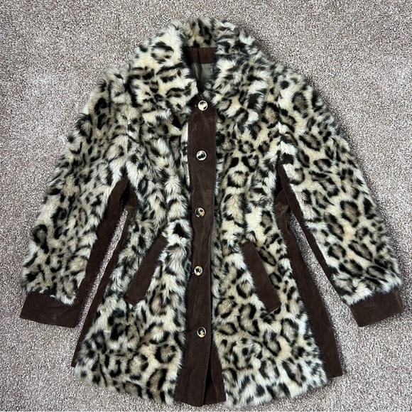 ILGWU Jackets & Blazers - True‎ vintage Leopard Pattern Teddy Jacket